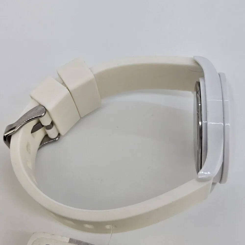 Sketchers Women's Watch‎ 40MM White Dial White Plastic Bands New Battery